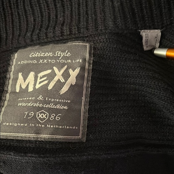 Mexx Vintage Black Ribbed Zip-Up Jacket - Picture 6 of 7